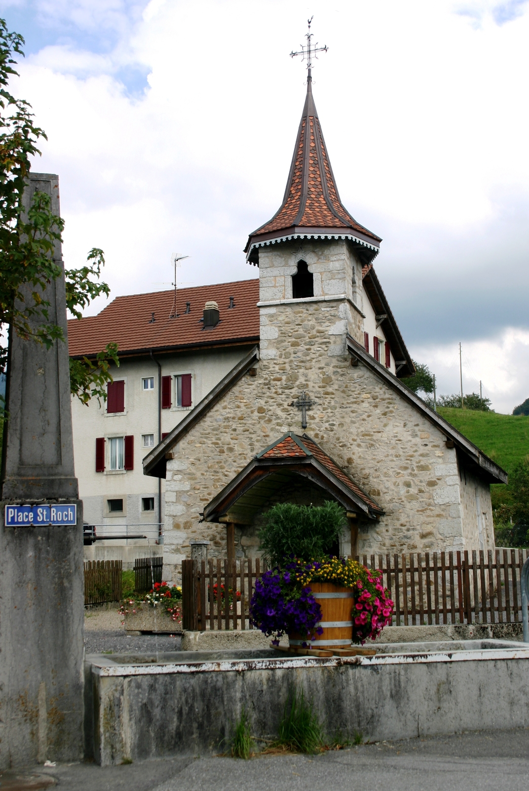 Image - Chapelle_S._Roch_Bourg_Chatel_aout_05_007.jpg